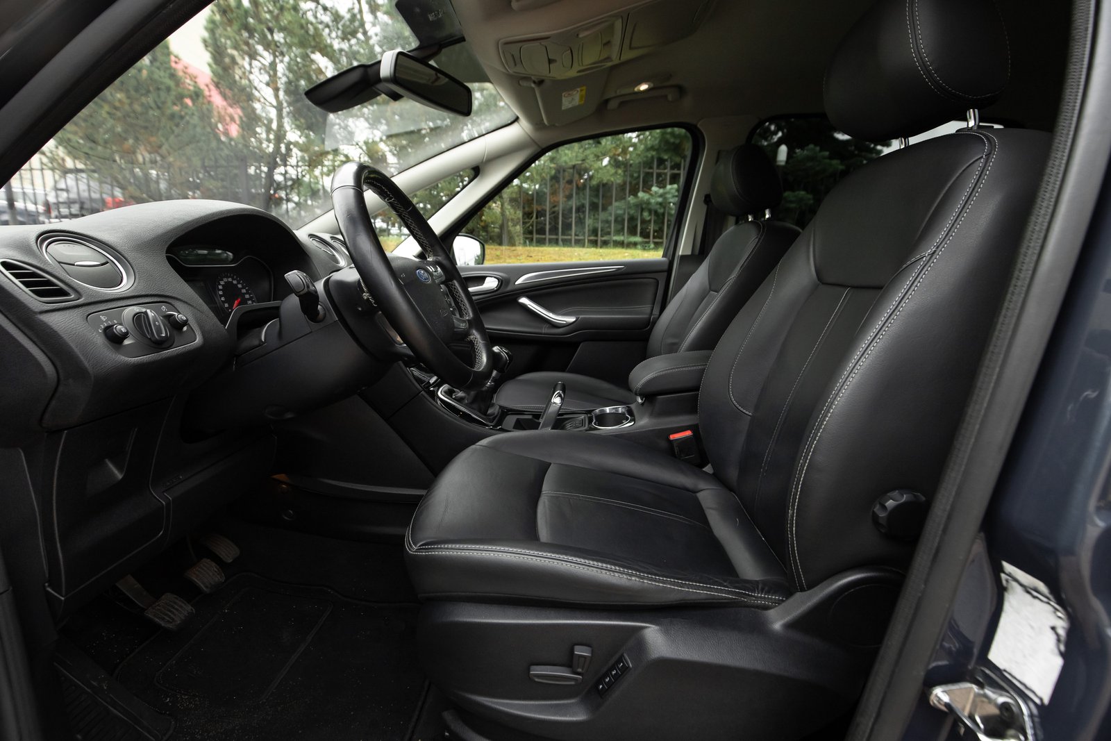 FORD S-MAX TITANIUM 2.0D 100KW