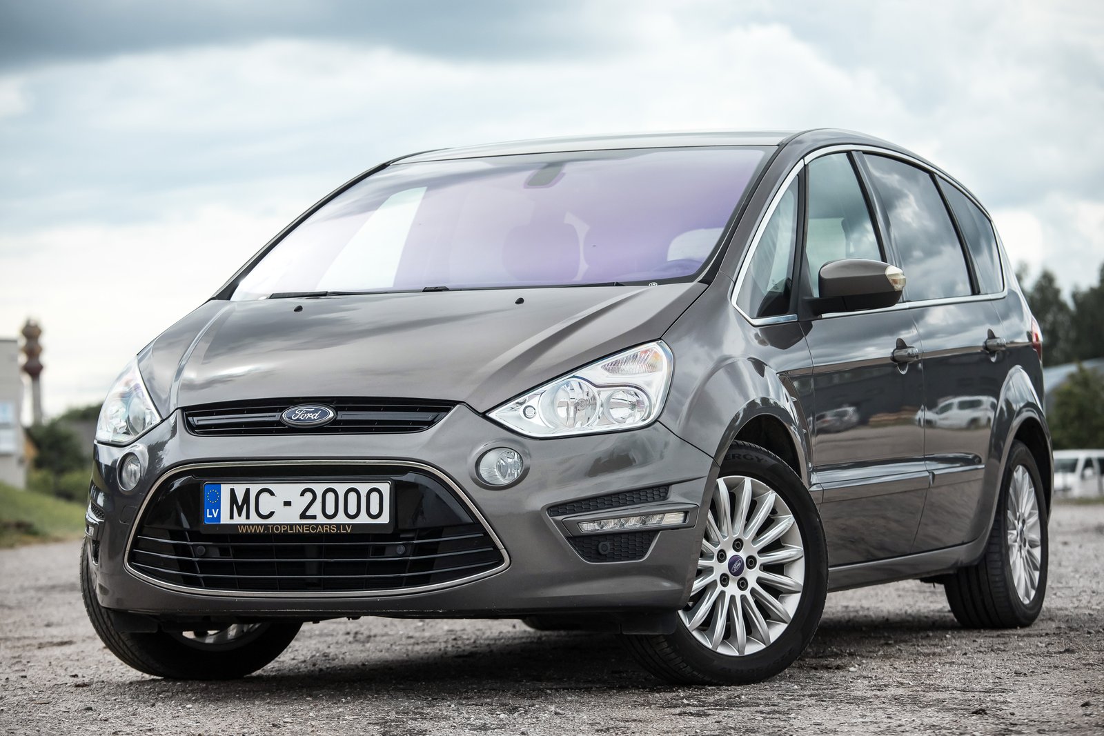 FORD S-MAX TITANIUM 1.6D 85KW