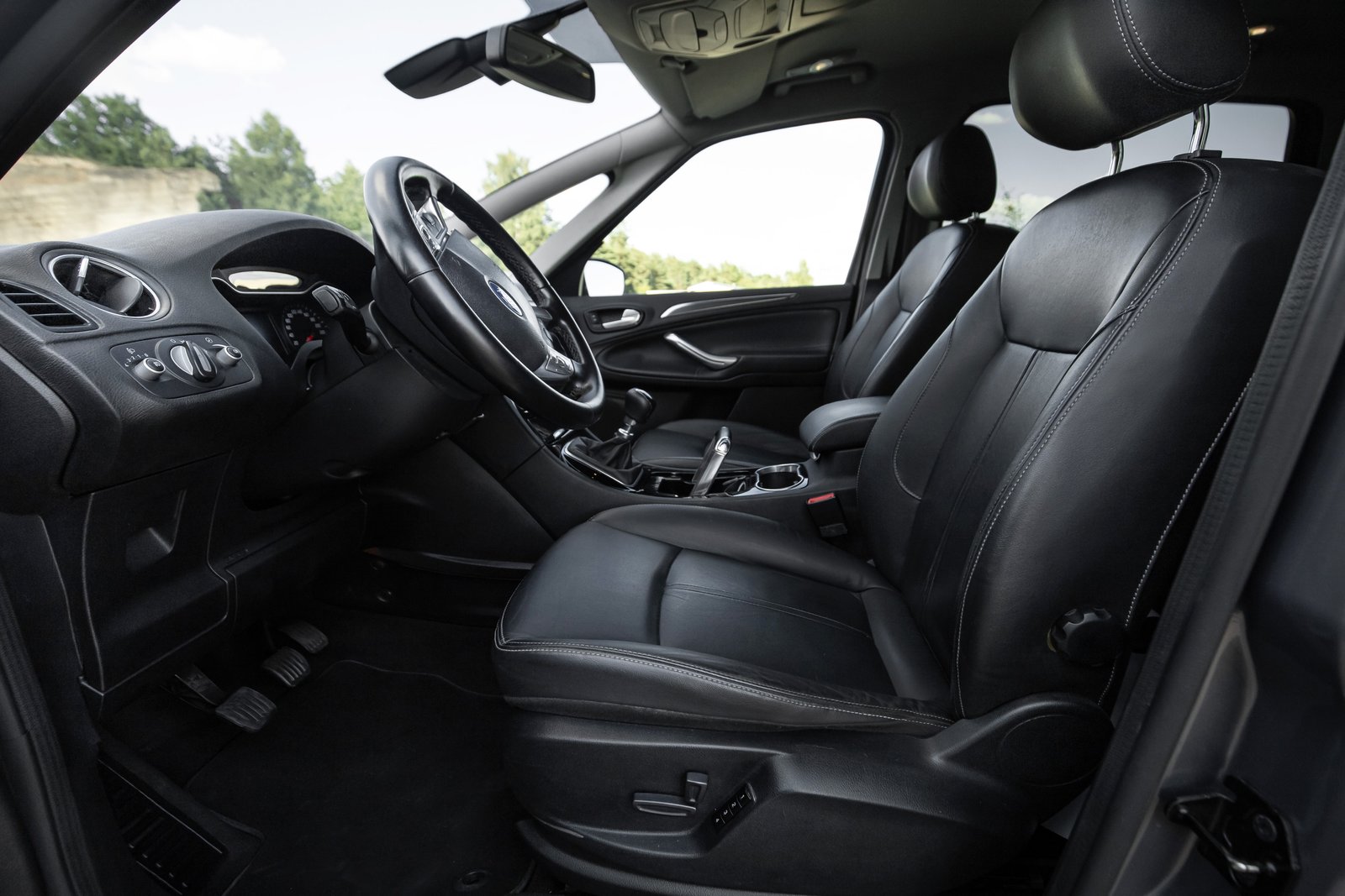 FORD S-MAX TITANIUM 1.6D 85KW