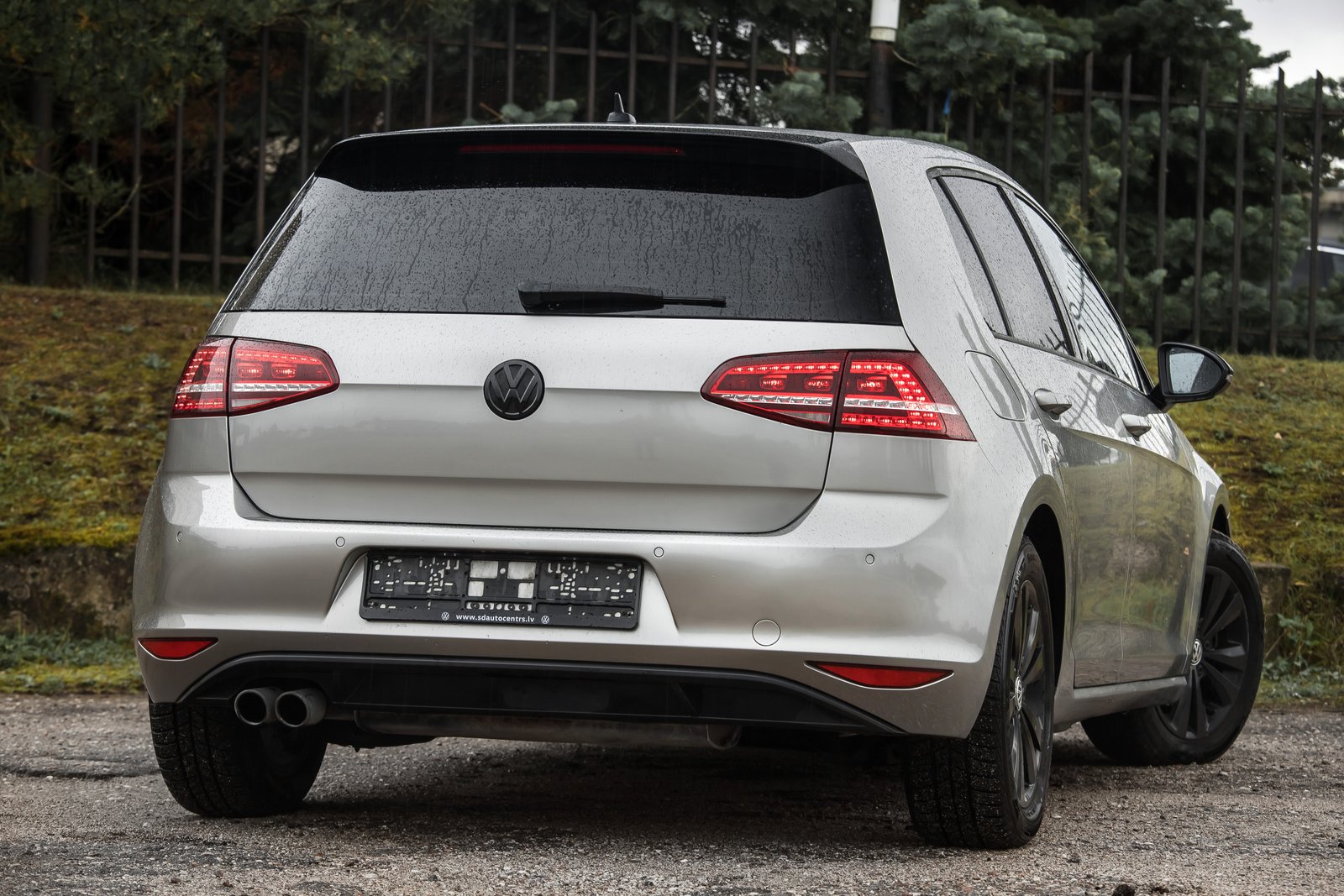 VW GOLF 7 R-LINE 1.6D AUTOMATS