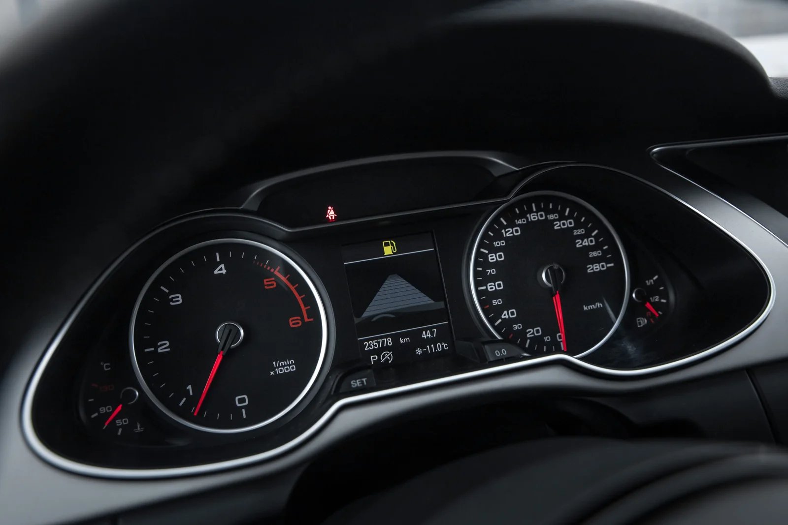 AUDI A4 FACELIFT 3.0D 180 KW QUATTRO S-LINE