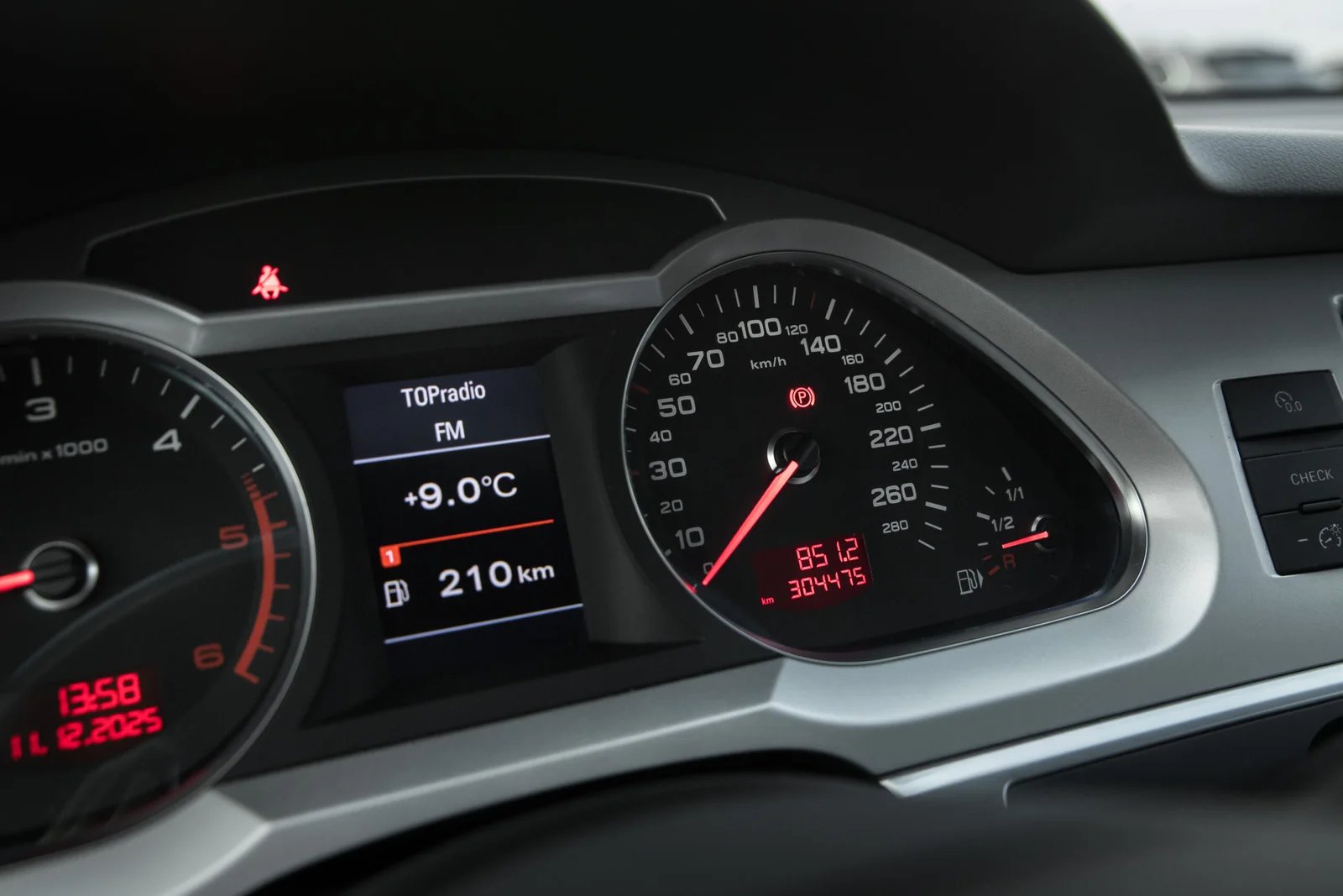 AUDI A6 2.0D 103KW FACELIFT