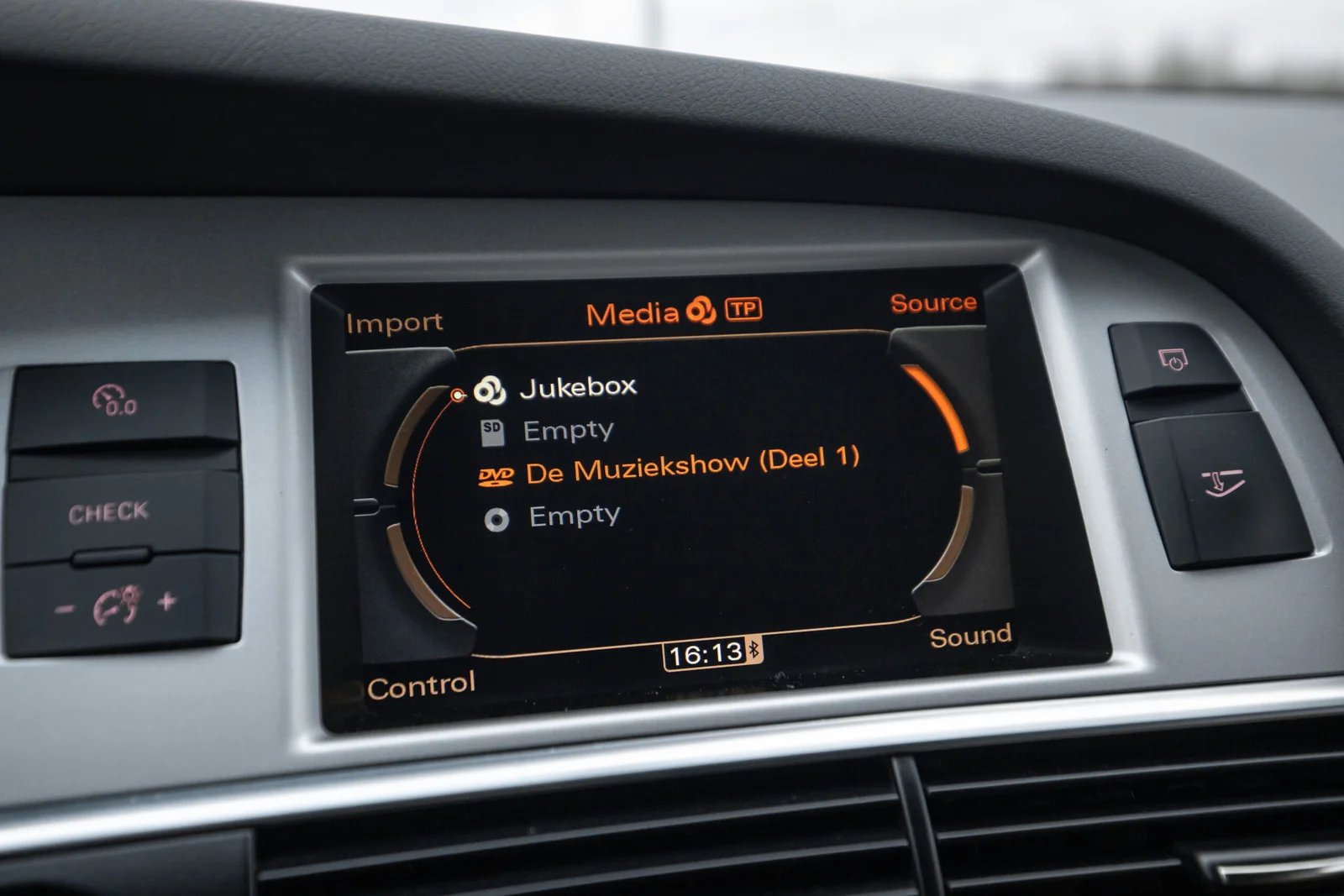 AUDI A6 EXCLUSIVE 2.0TDI 100KW
