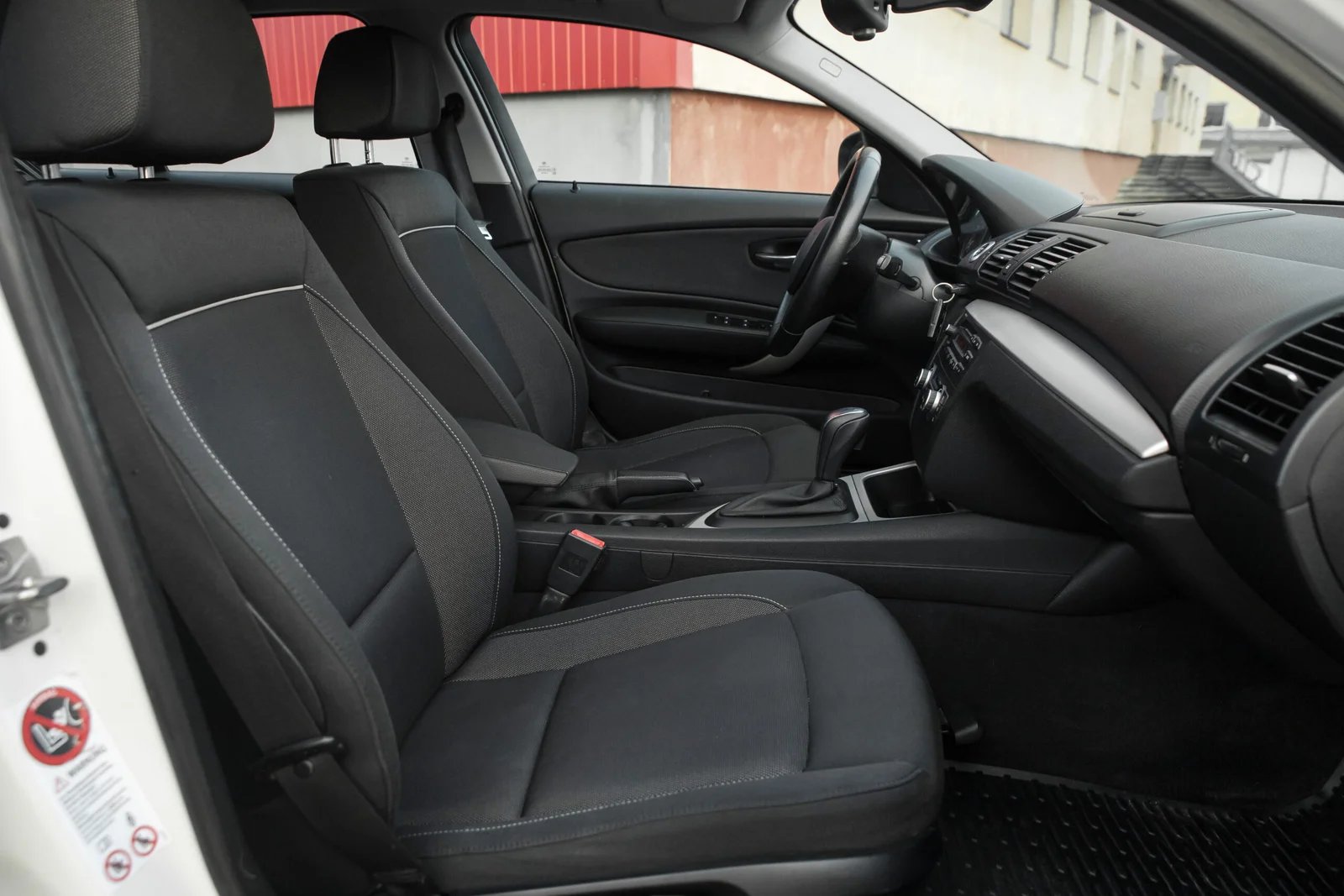 BMW 118D 2.0D 105KW ALPINEWEISS AUTOAMTS