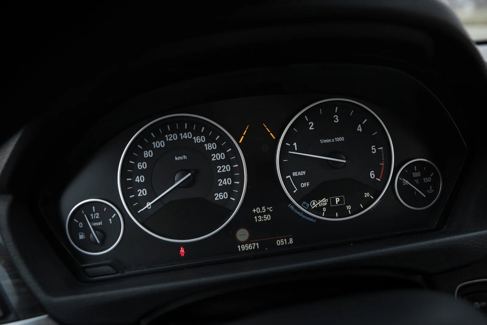 BMW 318D F30 2.0D INDIVIDUAL