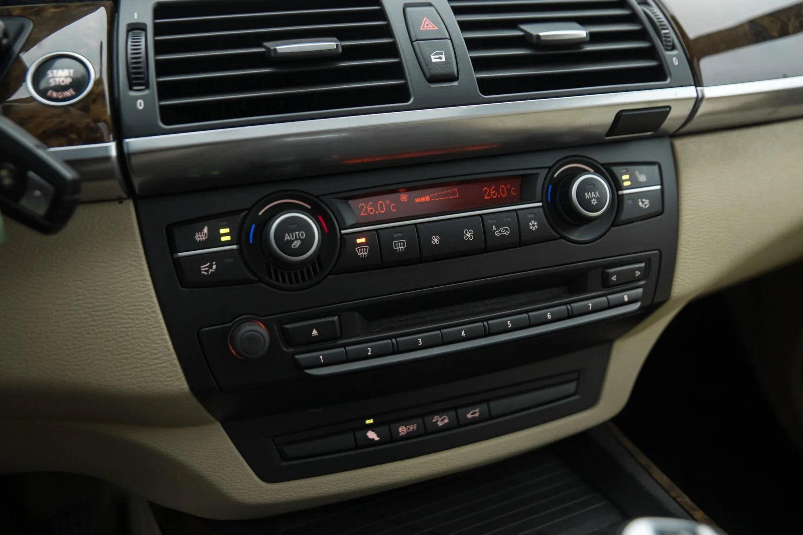 BMW X5 E70 3.0D 40D 225KW M-SPORTPAKET FACELIFT
