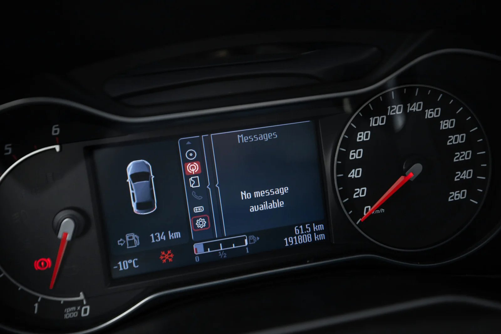 FORD MONDEO 1.6D 85KW TITANIUM