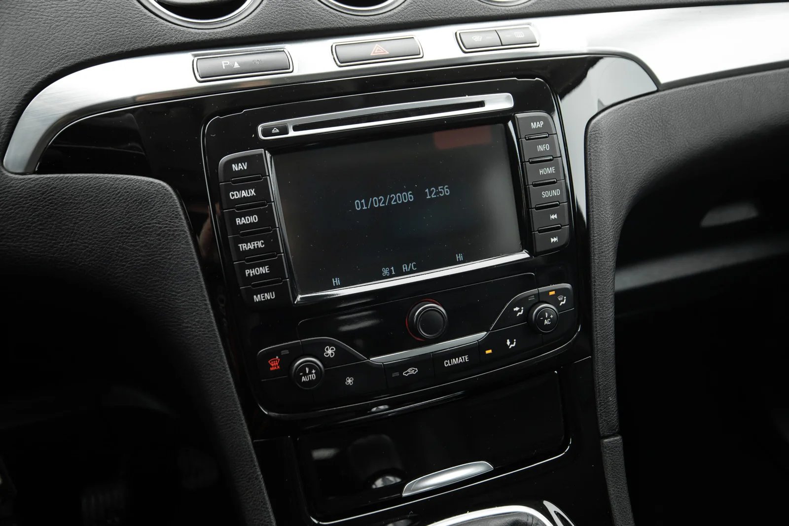 FORD S-MAX TITANIUM 2.0D 100KW FACELIFT 7SEATS