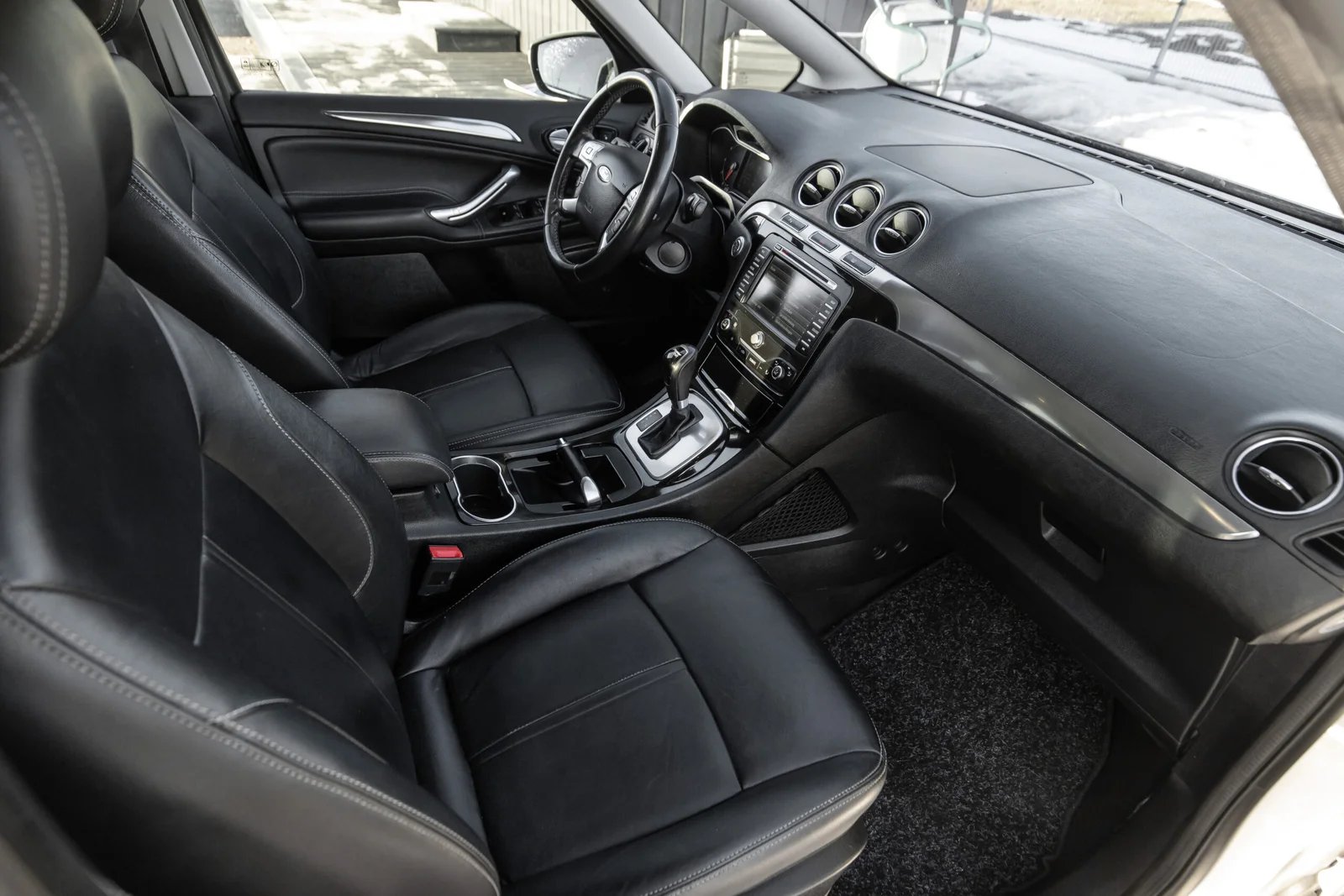 FORD S-MAX TITANIUM 2.0D 120KW AUTOMATS