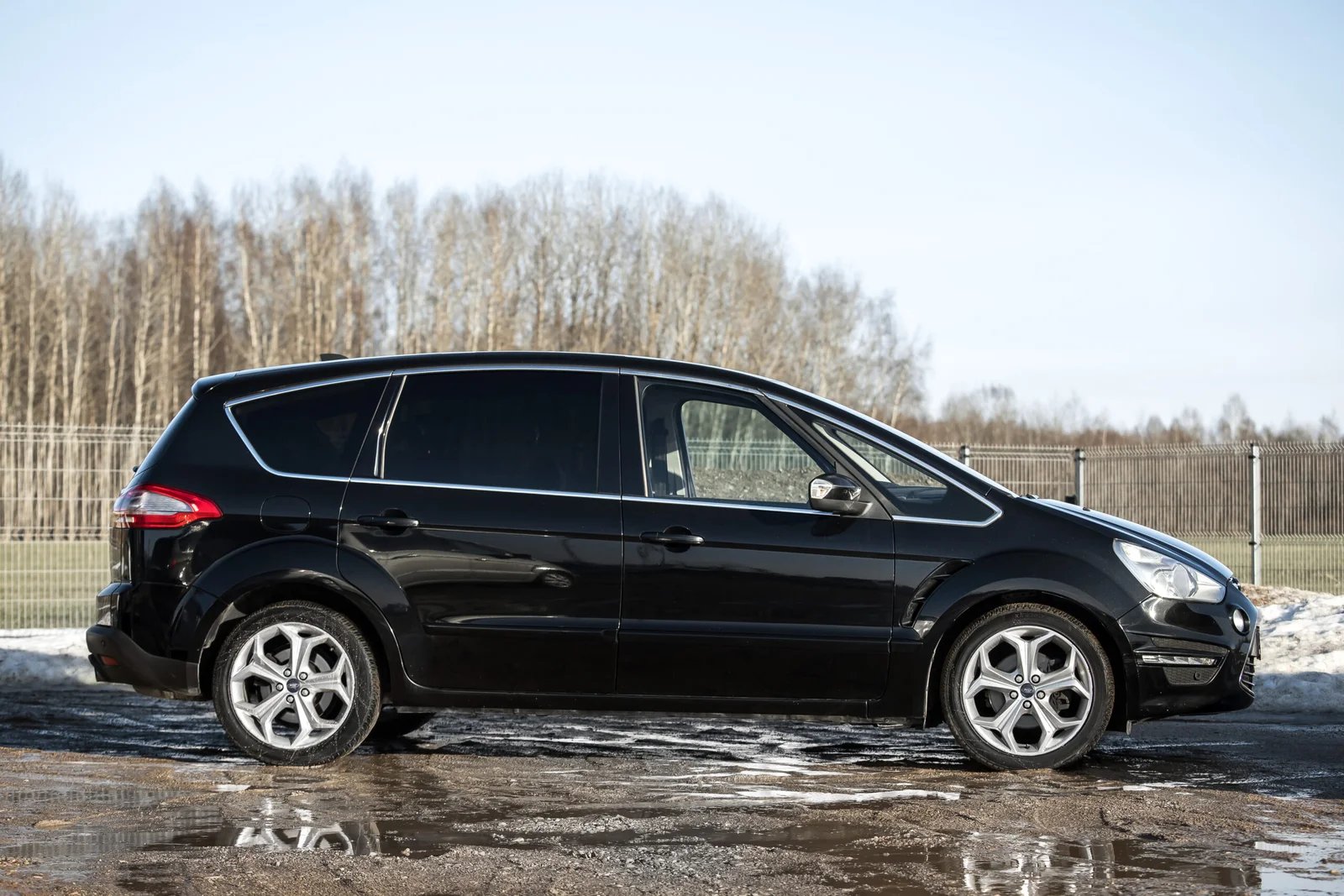 FORD S-MAX TITANIUM 2.2D 147KW AUTOMATS PILNAIS