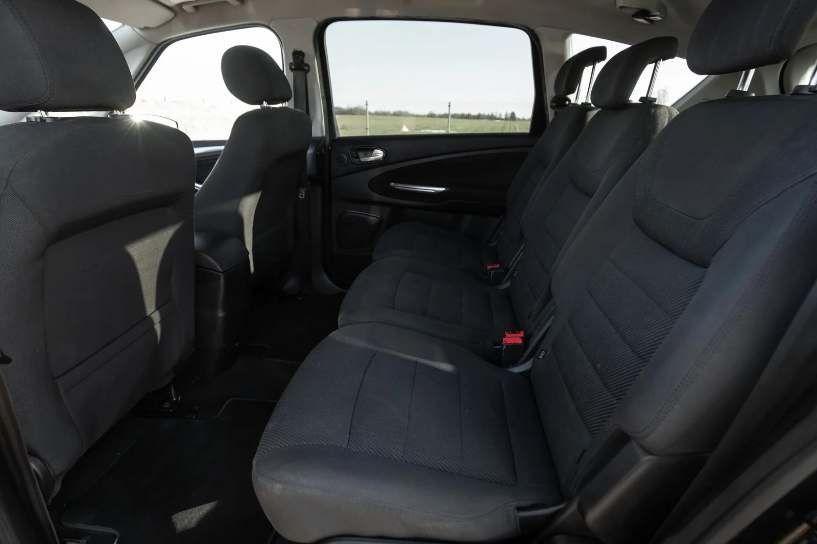 FORD S-MAX TITANIUM 2.2D 147KW AUTOMATS PILNAIS