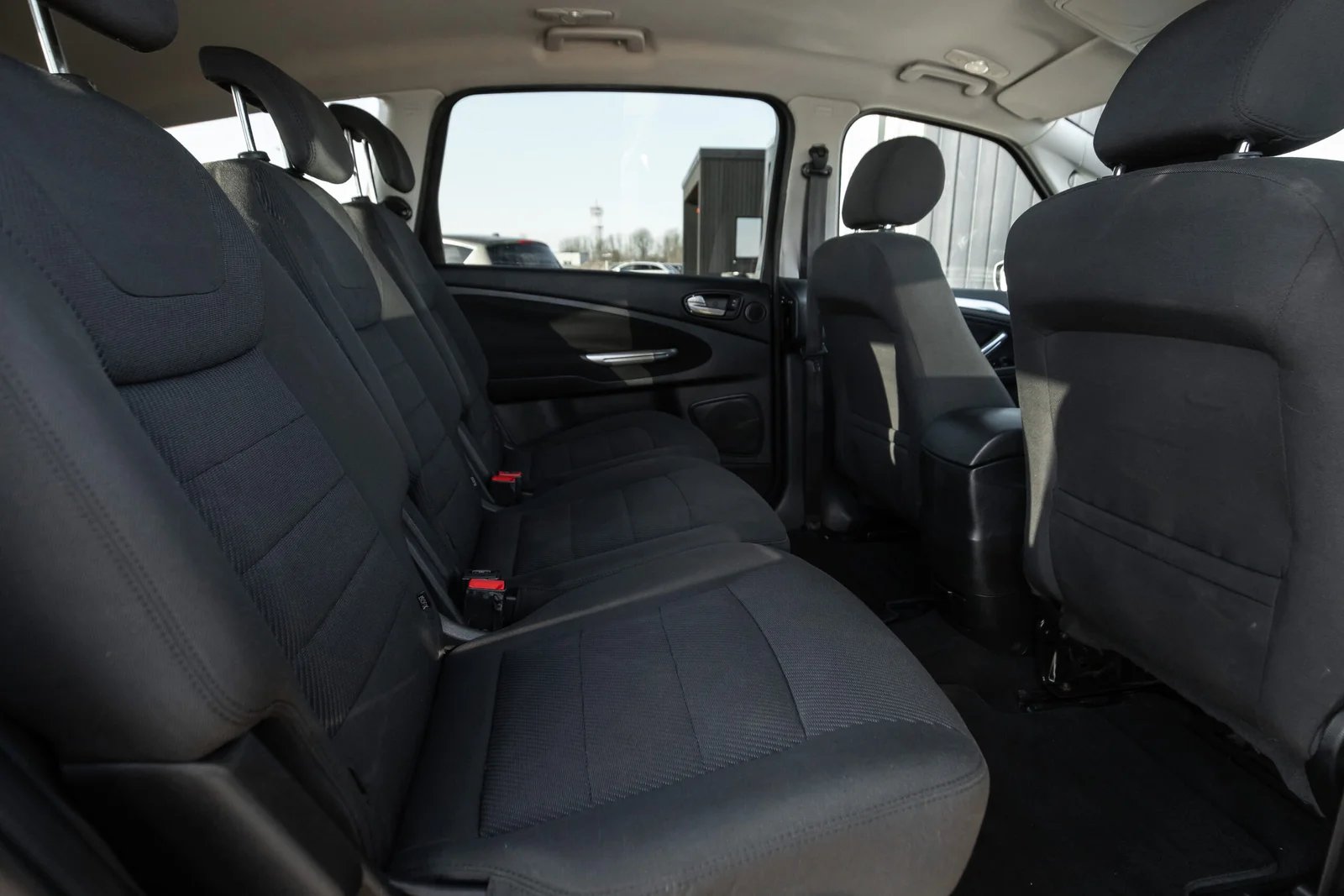 FORD S-MAX TITANIUM 2.2D 147KW AUTOMATS PILNAIS