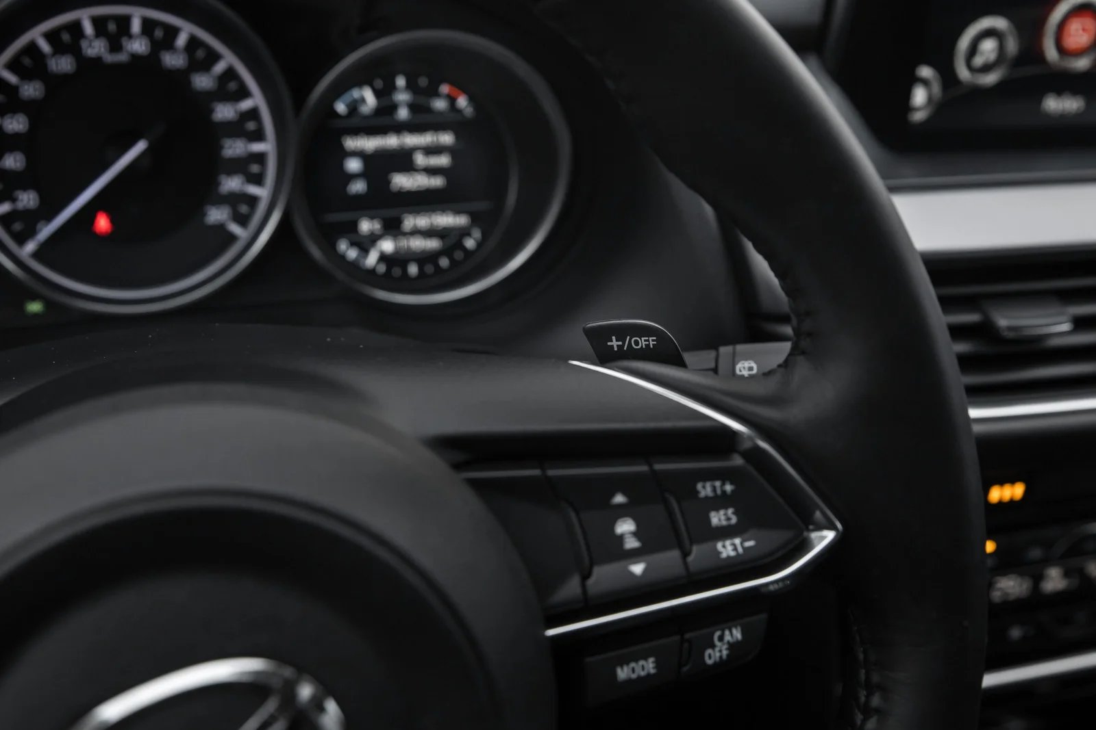 MAZDA 6 2.2D FULL OPTIONS