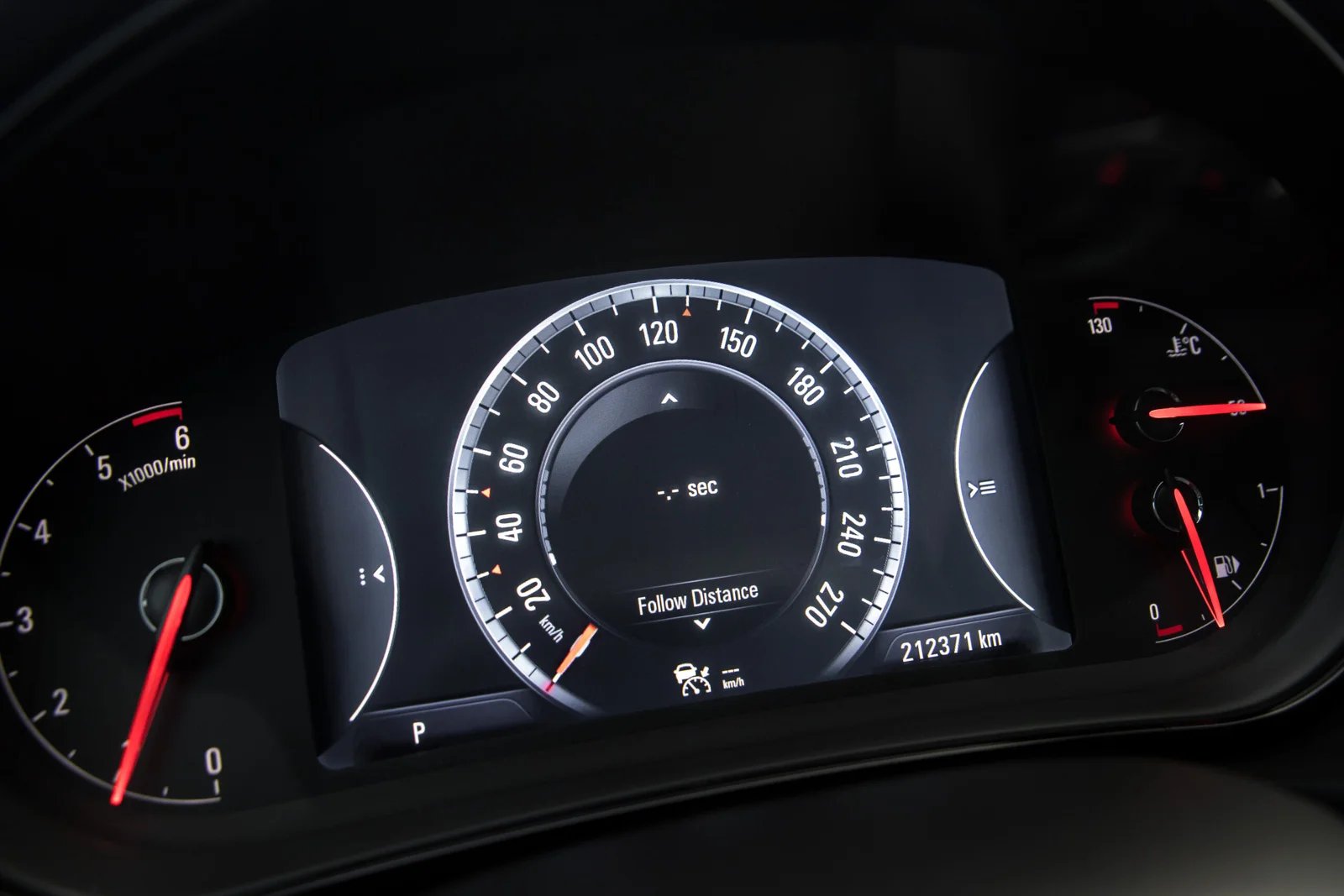 OPEL INSIGNIA OPC LINE 2.0D 143KW 4×4