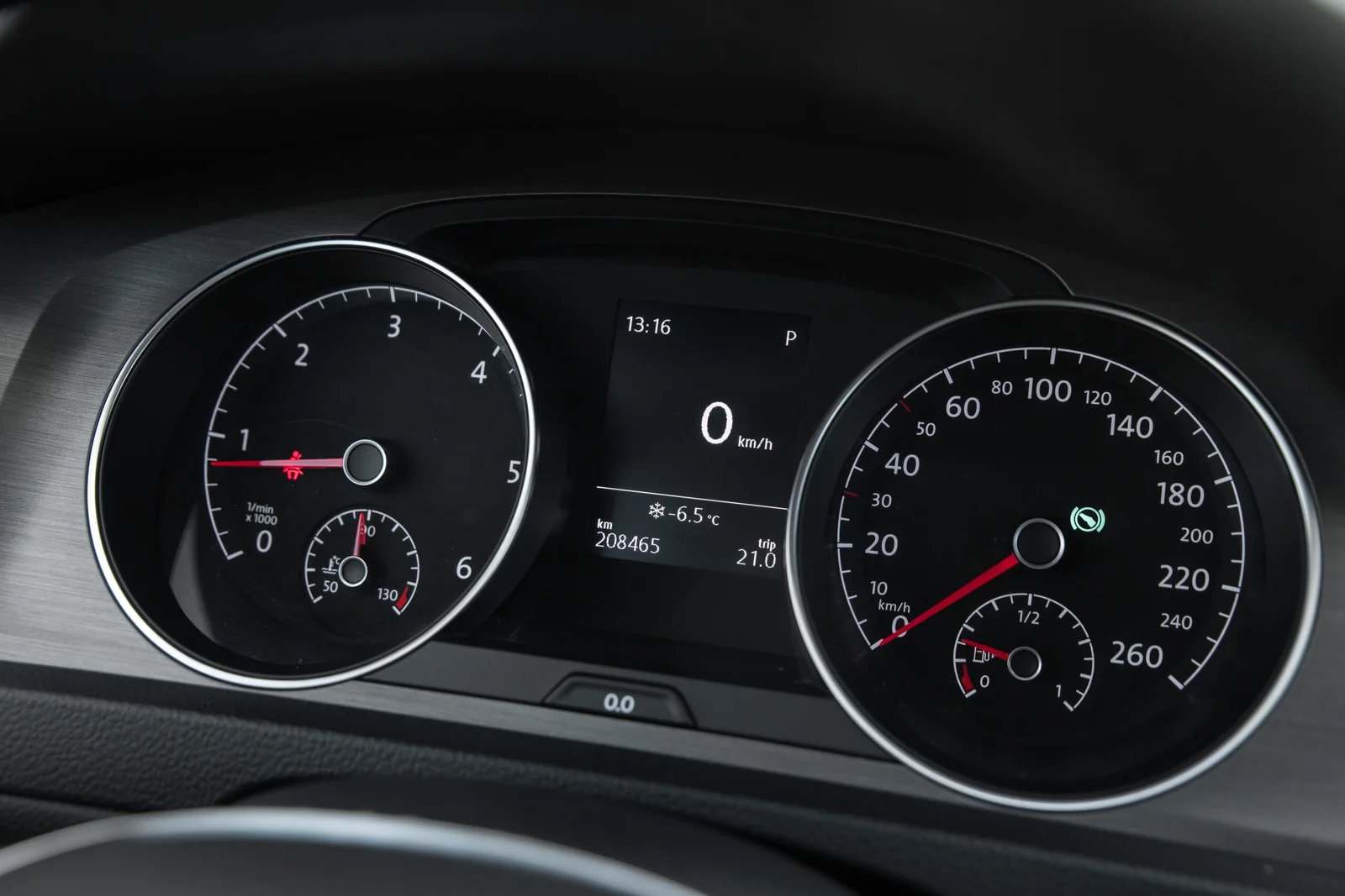 VW GOLF 7 SPORT 1.6D AUTOMATS
